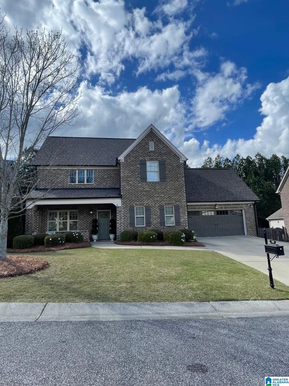 180 LAKE CHELSEA DRIVE, Chelsea, AL 35043