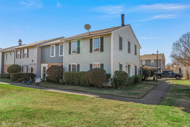 10101 Salinas Drive, Shreveport, LA 71115