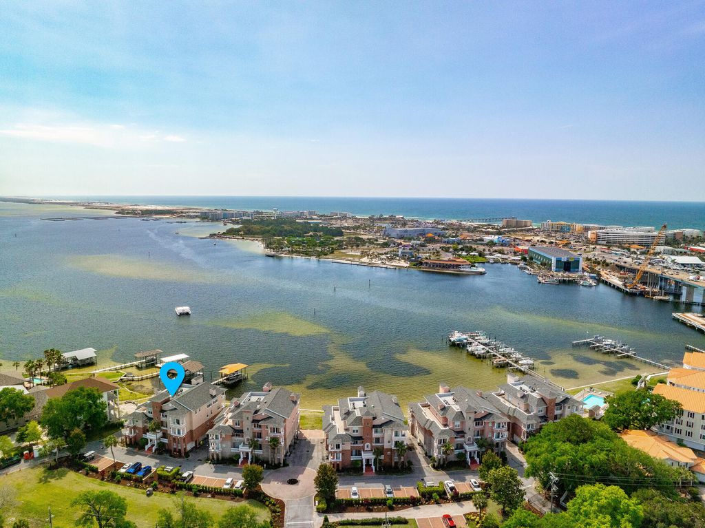 240 SE Brooks Street, UNIT E301, Fort Walton Beach, FL 32548
