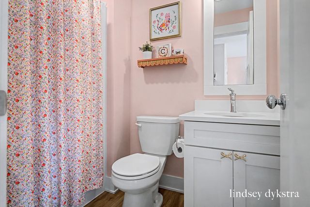 8705 Bentham Court, Courtland Twp, MI 49341