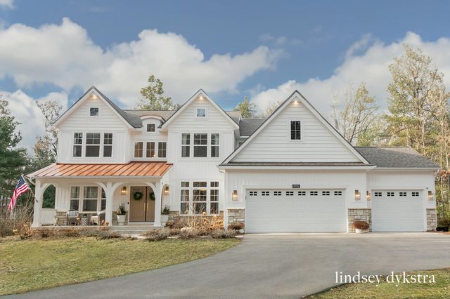 8705 Bentham Court, Courtland Twp, MI 49341