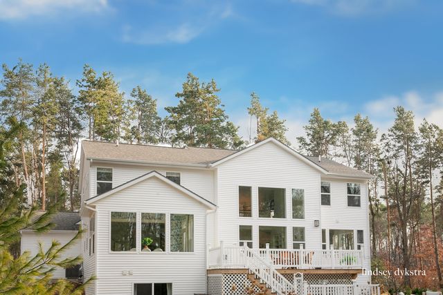 8705 Bentham Court, Courtland Twp, MI 49341