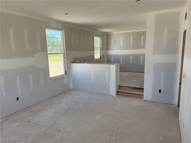 32585 Royal Troon Drive, Avon Lake, OH 44012