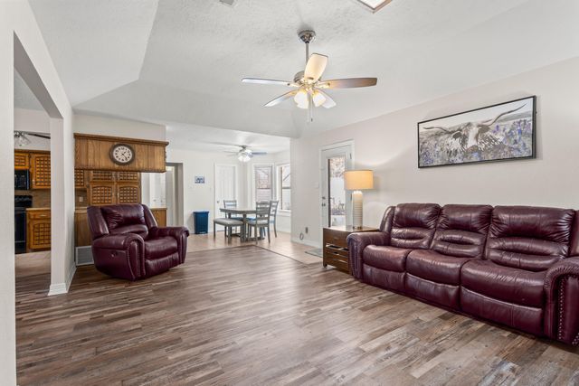 2107 Tech Drive, Levelland, TX 79336