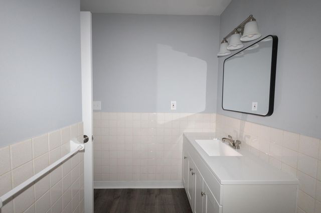 4029 14th Avenue S 15G, Minneapolis, MN 55407