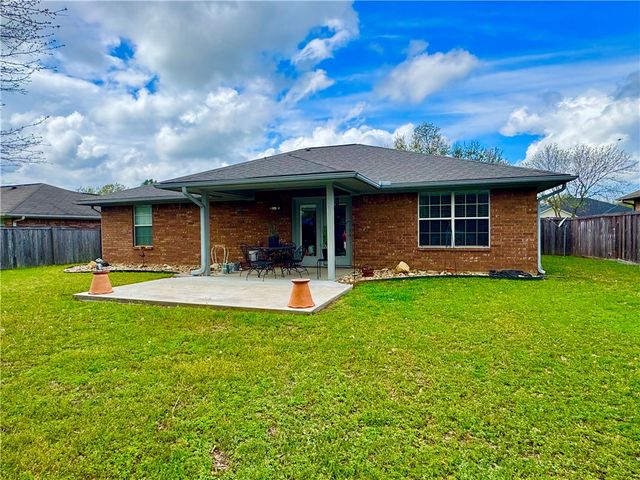 203 Oakwood Drive, Mexia, TX 76667