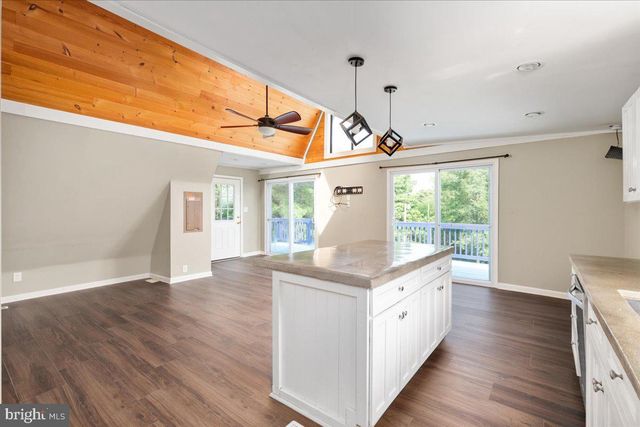 904 ARCHWOOD TRL, Winchester, VA 22602