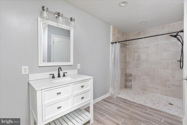 904 ARCHWOOD TRL, Winchester, VA 22602
