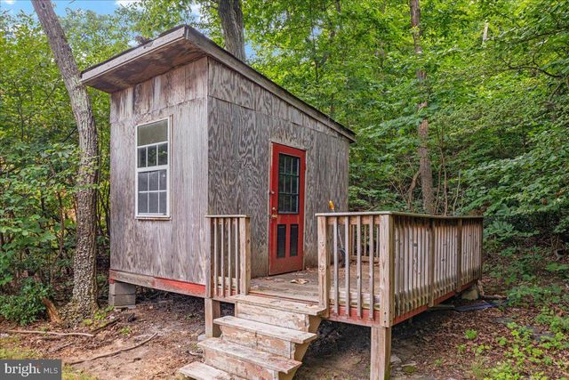 904 ARCHWOOD TRL, Winchester, VA 22602