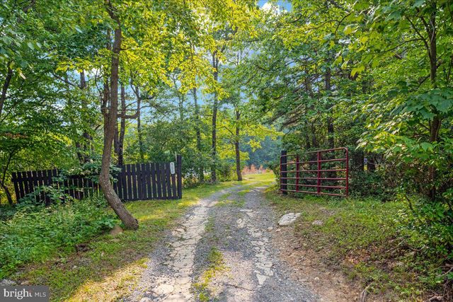 904 ARCHWOOD TRL, Winchester, VA 22602