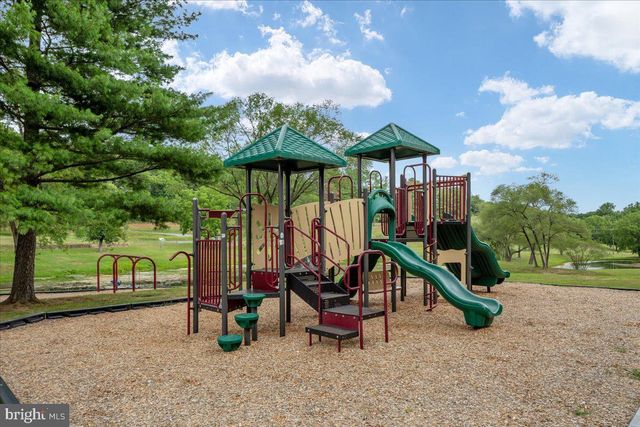 904 ARCHWOOD TRL, Winchester, VA 22602