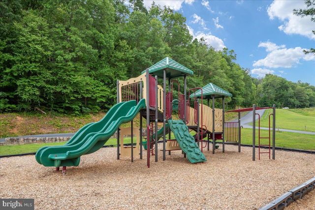 904 ARCHWOOD TRL, Winchester, VA 22602