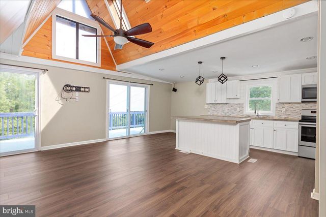 904 ARCHWOOD TRL, Winchester, VA 22602