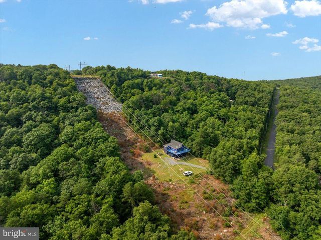 904 ARCHWOOD TRL, Winchester, VA 22602