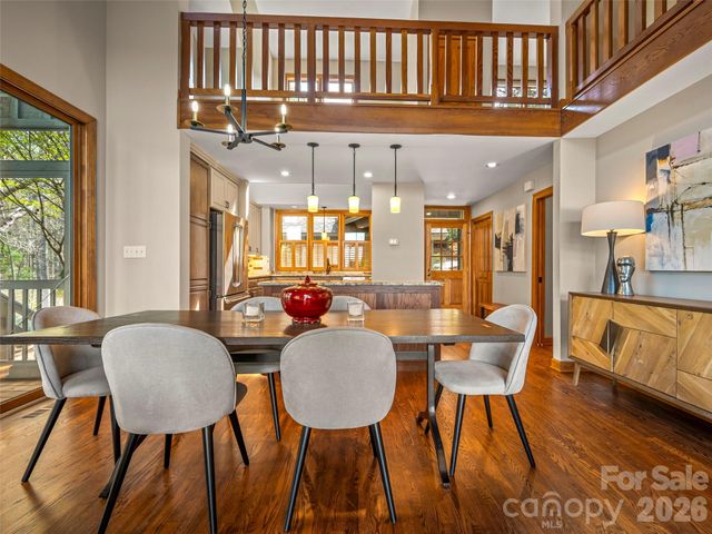 4 Wild Ivy Run, Hendersonville, NC 28739