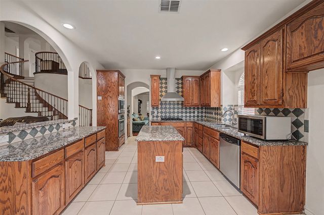 4525 Warbler Lane, Garland, TX 75043