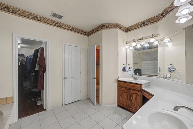 4525 Warbler Lane, Garland, TX 75043