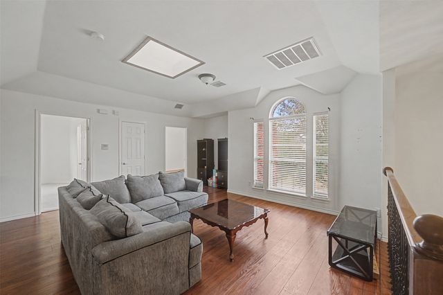 4525 Warbler Lane, Garland, TX 75043