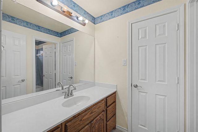 4525 Warbler Lane, Garland, TX 75043