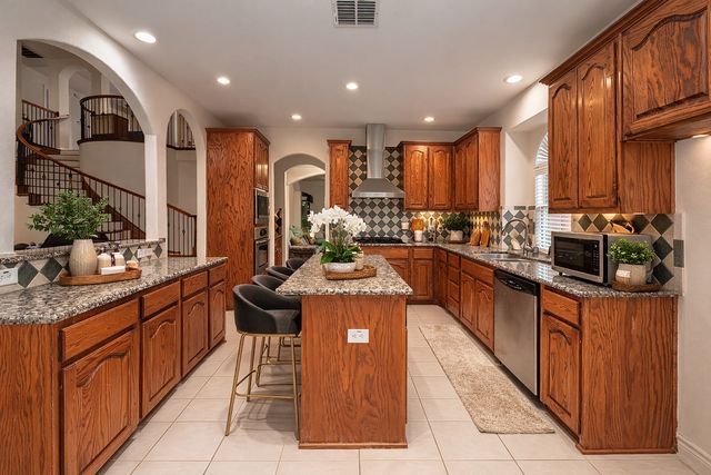 4525 Warbler Lane, Garland, TX 75043