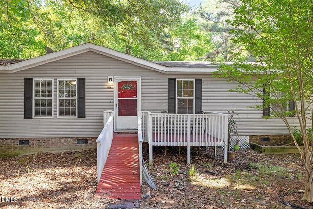 2012 Coachman Court, Clayton, NC 27520