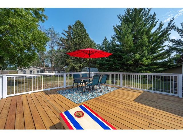 1026 S Starr Avenue, New Richmond, WI 54017