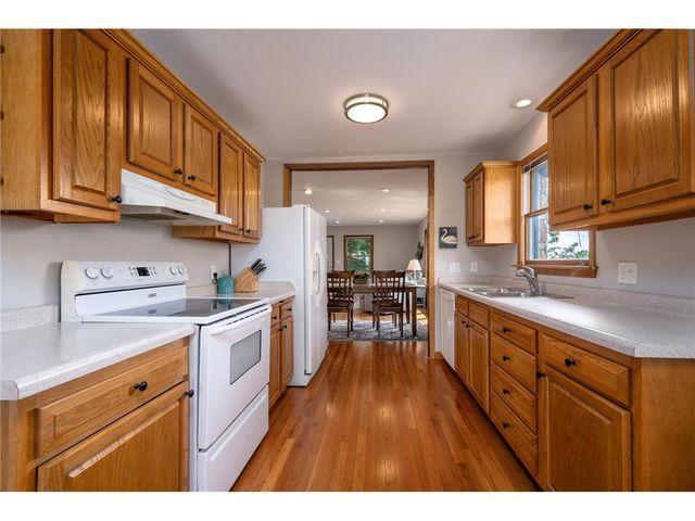 1026 S Starr Avenue, New Richmond, WI 54017