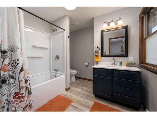1026 S Starr Avenue, New Richmond, WI 54017
