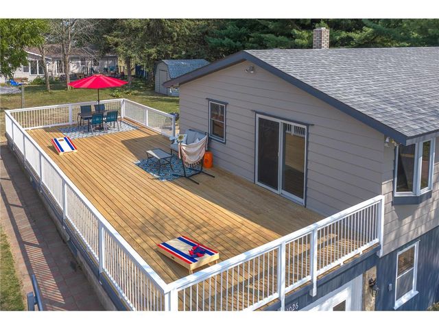 1026 S Starr Avenue, New Richmond, WI 54017