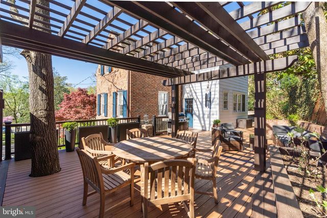 4845 LINNEAN AVE NW, Washington, DC 20008