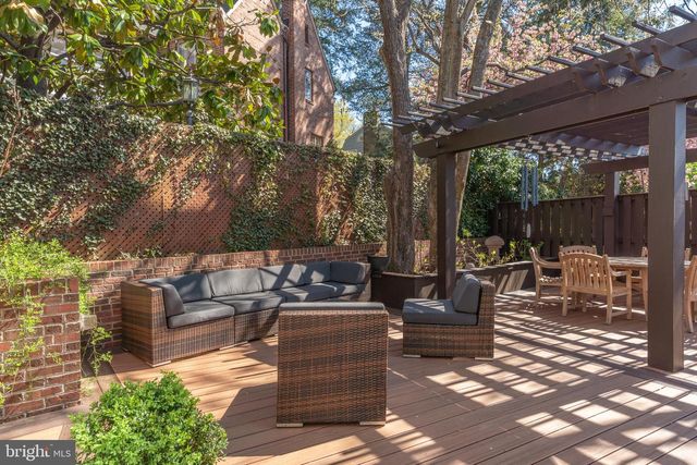 4845 LINNEAN AVE NW, Washington, DC 20008