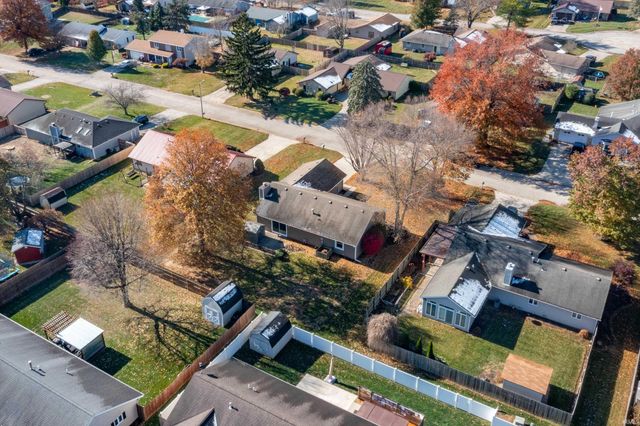 910 S Devonshire Road, Yorktown, IN 47396