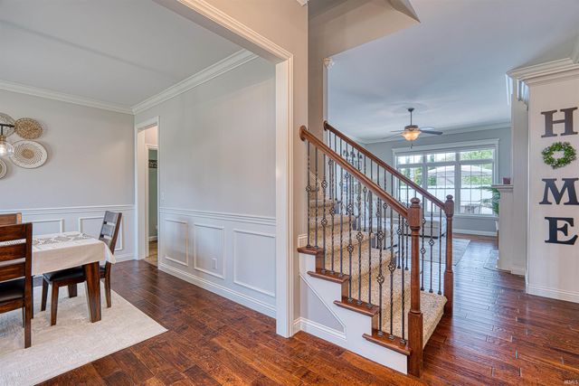 4298 Huntington Ridge Circle, Newburgh, IN 47630