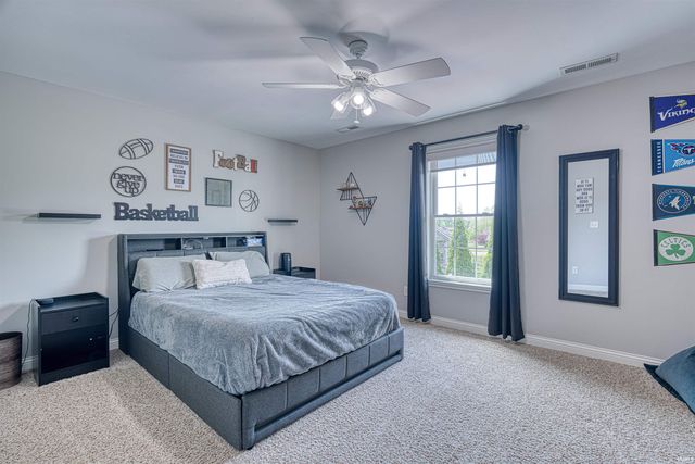4298 Huntington Ridge Circle, Newburgh, IN 47630