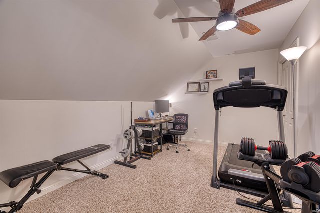 4298 Huntington Ridge Circle, Newburgh, IN 47630