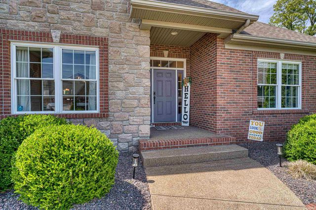 4298 Huntington Ridge Circle, Newburgh, IN 47630