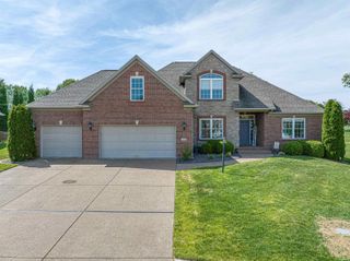 4298 Huntington Ridge Circle, Newburgh, IN 47630