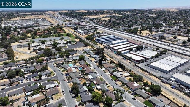 2008 Cavallo Rd, Antioch, CA 94509