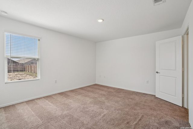 11819 Fading, Von Ormy, TX 78073