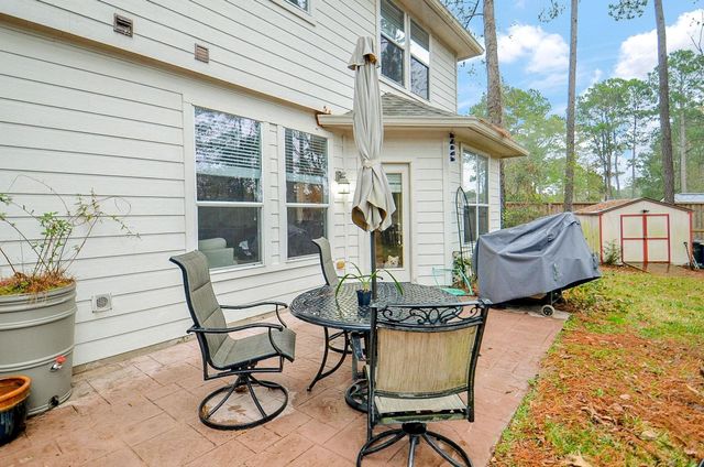 22 Woodbury Court, Magnolia, TX 77355