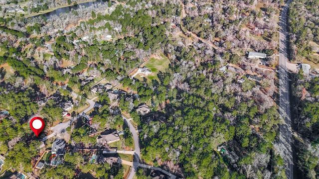 22 Woodbury Court, Magnolia, TX 77355