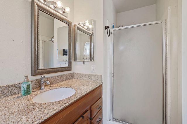 1700 Chapala Way, Modesto, CA 95355