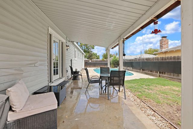 1700 Chapala Way, Modesto, CA 95355