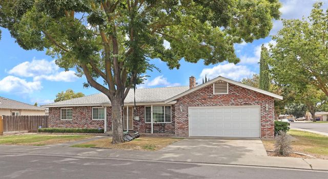 1700 Chapala Way, Modesto, CA 95355