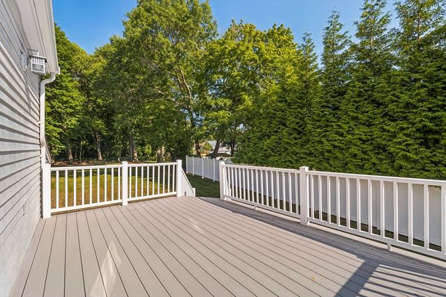 68 White Street, Weymouth, MA 02190