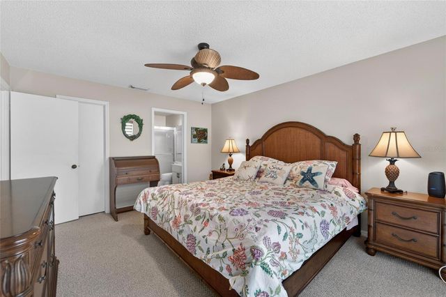 319 KNOTTWOOD COURT 2, Sun City Center, FL 33573