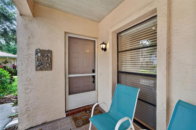 319 KNOTTWOOD COURT 2, Sun City Center, FL 33573