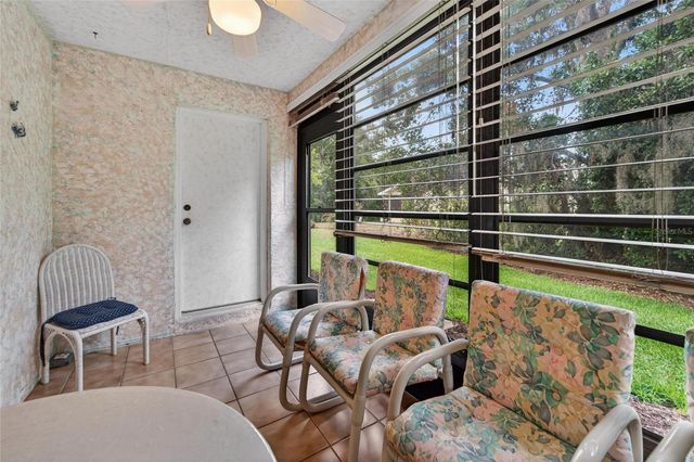 319 KNOTTWOOD COURT 2, Sun City Center, FL 33573
