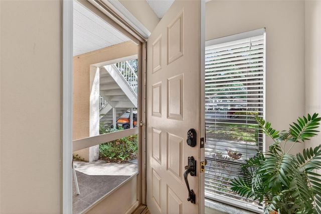 319 KNOTTWOOD COURT 2, Sun City Center, FL 33573