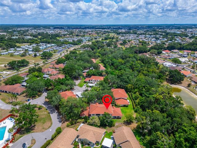 319 KNOTTWOOD COURT 2, Sun City Center, FL 33573